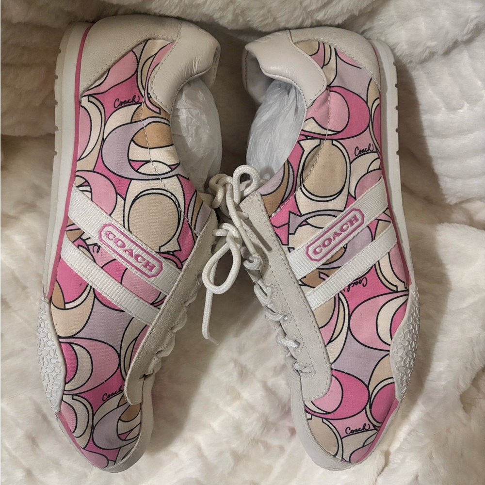 COACH Katelyn Tan White Lace Up Sneakers Suede Size 9M. New. No Box - Picture 2 of 9